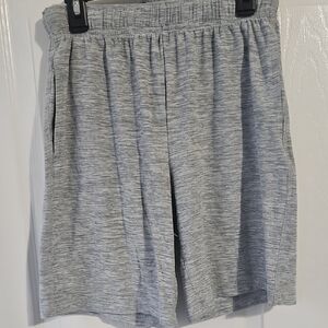 Old Navy Gray Athletic Shorts with Elastic Waistband#4